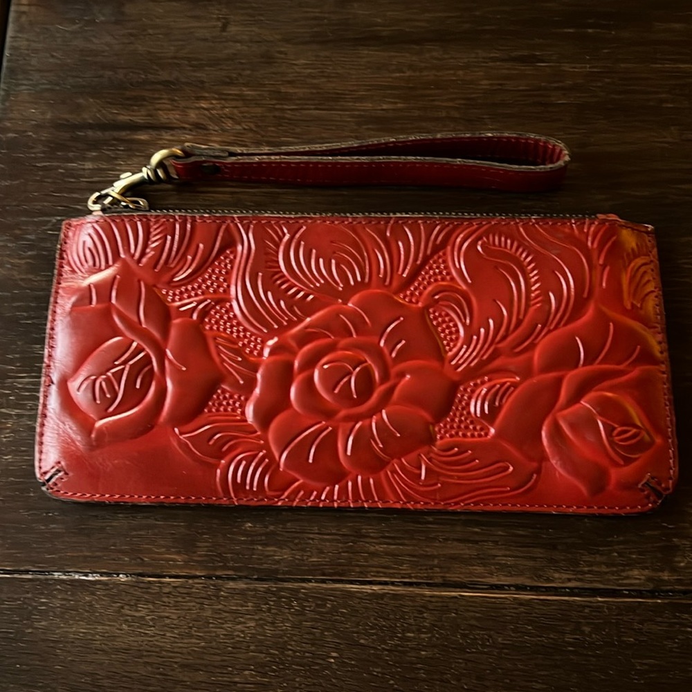 NWOT Patricia Nash Wristlet